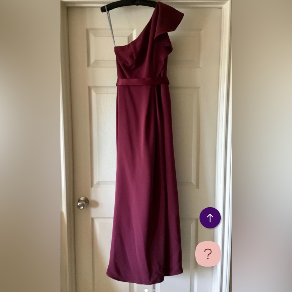 NWT!!! Vera Wang Elegant One-Shoulder Burgundy Dress